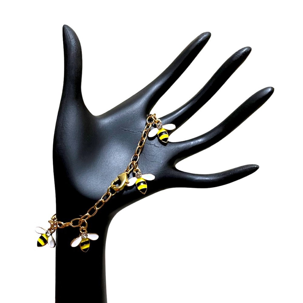 Fashion Bracelet By Opulent Luxury